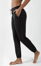 Load image into Gallery viewer, heather slim joggers (black)
