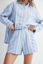 Load image into Gallery viewer, Striped Shorts