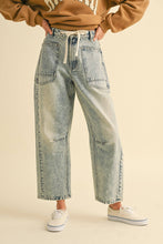 Load image into Gallery viewer, Washed Barrel Denim