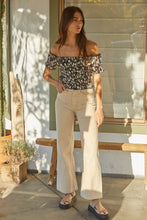 Load image into Gallery viewer, Floral Print Smocked Crop Top