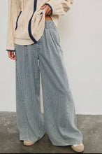 Load image into Gallery viewer, Wide leg denim