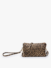 Load image into Gallery viewer, M013LP Riley Leopard 3 Compartment Crossbody/Wristlet
