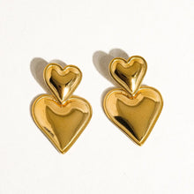 Load image into Gallery viewer, Tove 18K Non-Tarnish Layered Heart Earring
