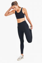 Load image into Gallery viewer, tactel lycra high impact sports bra (black)
