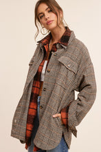 Load image into Gallery viewer, plaid button down jacket
