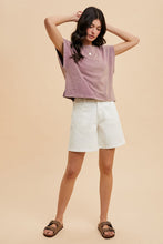 Load image into Gallery viewer, Bermuda mom shorts
