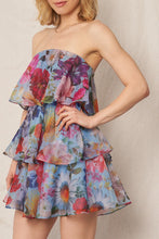 Load image into Gallery viewer, Tiered floral dress
