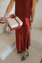 Load image into Gallery viewer, Satin slip skirt
