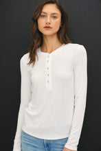 Load image into Gallery viewer, Ribbed Longsleeve Henley
