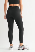 Load image into Gallery viewer, Newport Legging

