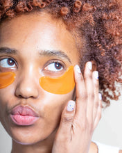 Load image into Gallery viewer, Vitamin C Brightening Under Eye Masks - 6 Pairs
