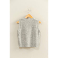 Load image into Gallery viewer, Sleeveless Crew Neck Knit Top
