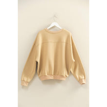 Load image into Gallery viewer, Crew Neck Oversized Sweatshirt
