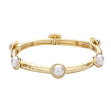 Load image into Gallery viewer, Pearl  Stretch Bracelet
