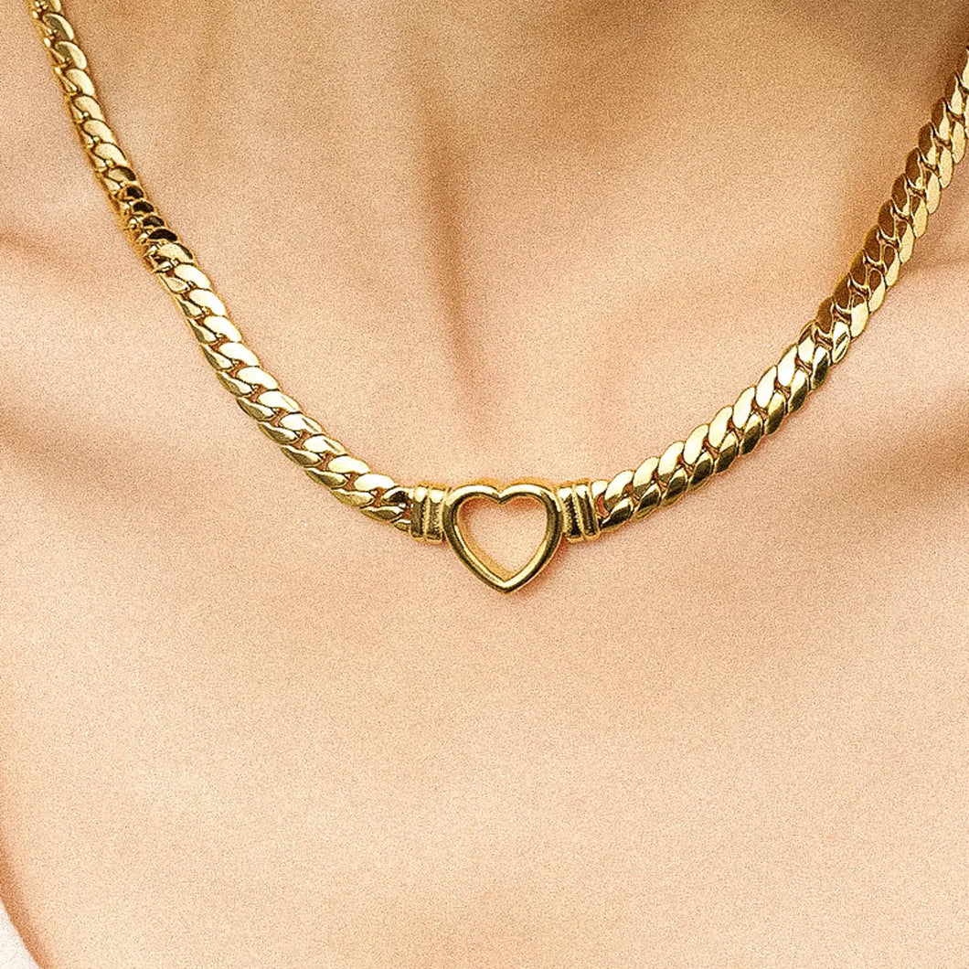 Tessa heart necklace