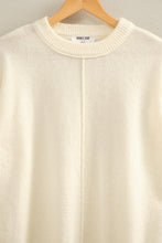 Load image into Gallery viewer, Front Seam Crew Neck Sweater
