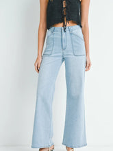 Load image into Gallery viewer, Patch Pocket Wide Leg Flare
