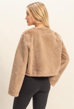 Load image into Gallery viewer, Emma faux fur
