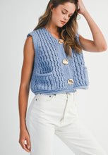 Load image into Gallery viewer, Emme vest
