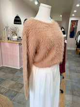 Load image into Gallery viewer, Eyelash sweater
