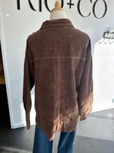 Load image into Gallery viewer, Washed corduroy jacket
