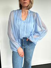 Load image into Gallery viewer, Nikko blouse
