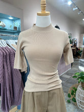 Load image into Gallery viewer, Lana mock neck
