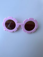 Load image into Gallery viewer, flower toddler sunglasses

