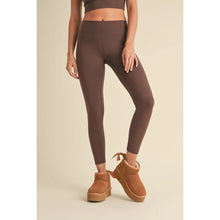 Load image into Gallery viewer, High-Rise Leggings (chocolate)
