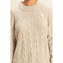 Load image into Gallery viewer, Crew Neck Cable Knit Sweater Pullover
