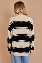 Load image into Gallery viewer, Collared Oversized Sweater
