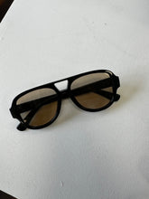 Load image into Gallery viewer, Retro aviator sunglasses
